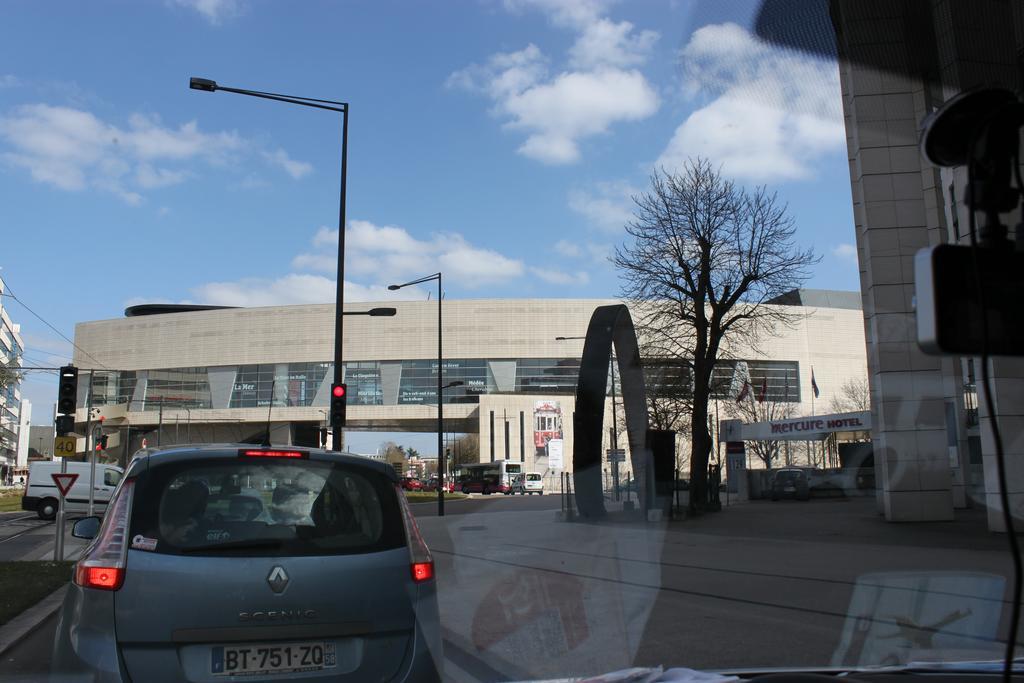 Apartamento Studio Meublé Dijon Exterior foto